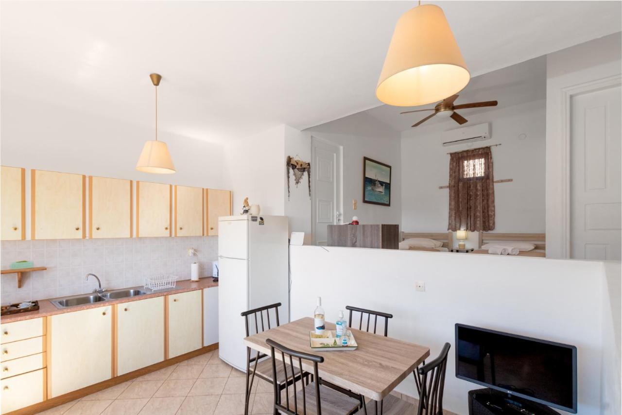 Anthia Apartment Sea View Закрос Екстер'єр фото